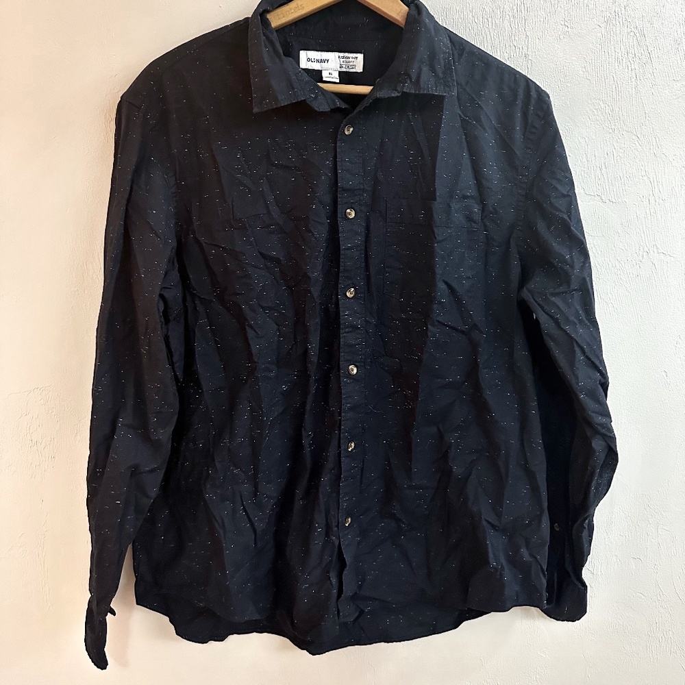 Old Navy  Men's Everyday Button Down Shirt, Size XL